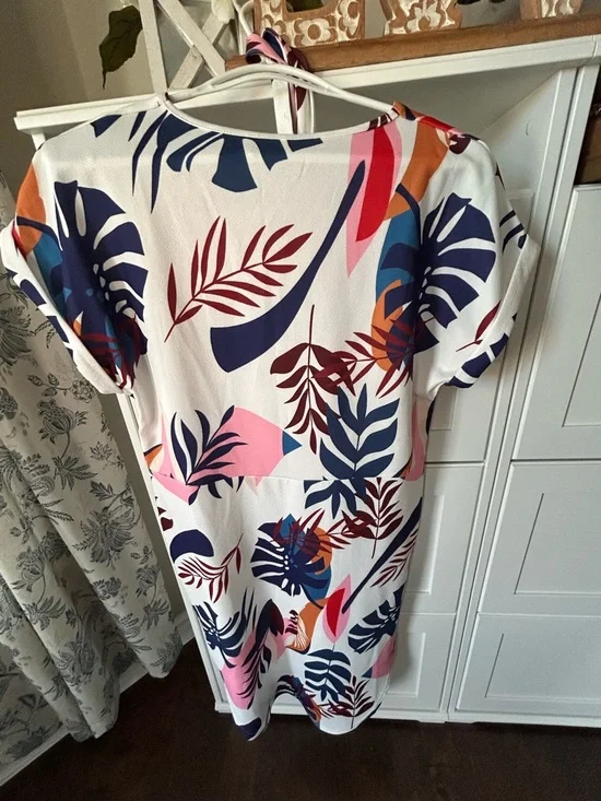 Tropical Leaf Print Tie-Waist Midi Dress - White Multi - Picture 4 of 4